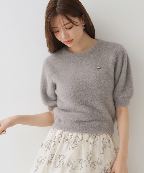 couture brooch(クチュールブローチ)の「◆リボン付きラメフェザー5分袖ニット(ニット/セーター・レディース・ブラウン系その他/サックスブルー/ライトグレー・38)」の3枚目の写真