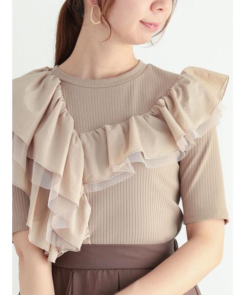 Te chichi（テチチ）の「アシメフリルリブプルオーバー（Tシャツ/カットソー・レディース・ベージュ/チャコールグレー/ブラック・F）」の4枚目の写真