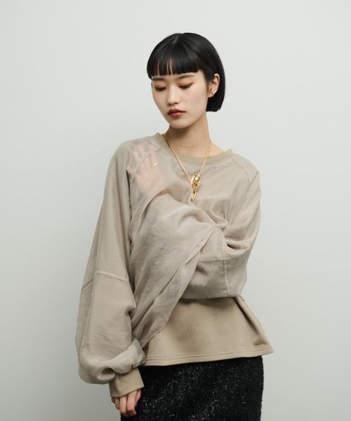 Shelly island（シェリーアイランド）の「オーガンジーレイヤードトレーナー（スウェット・レディース・ブラック/グレイッシュベージュ・FREE）」の7枚目の写真