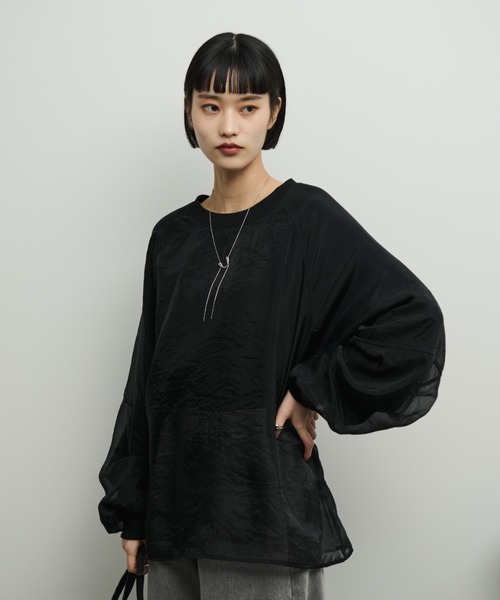 Shelly island（シェリーアイランド）の「オーガンジーレイヤードトレーナー（スウェット・レディース・ブラック/グレイッシュベージュ・FREE）」の18枚目の写真