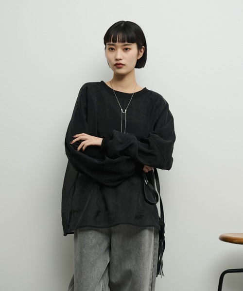 Shelly island（シェリーアイランド）の「オーガンジーレイヤードトレーナー（スウェット・レディース・ブラック/グレイッシュベージュ・FREE）」の21枚目の写真