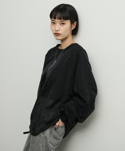 Shelly island（シェリーアイランド）の「オーガンジーレイヤードトレーナー（スウェット・レディース・ブラック/グレイッシュベージュ・FREE）」の17枚目の写真