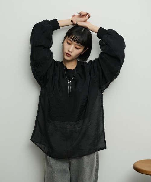 Shelly island（シェリーアイランド）の「オーガンジーレイヤードトレーナー（スウェット・レディース・ブラック/グレイッシュベージュ・FREE）」の20枚目の写真