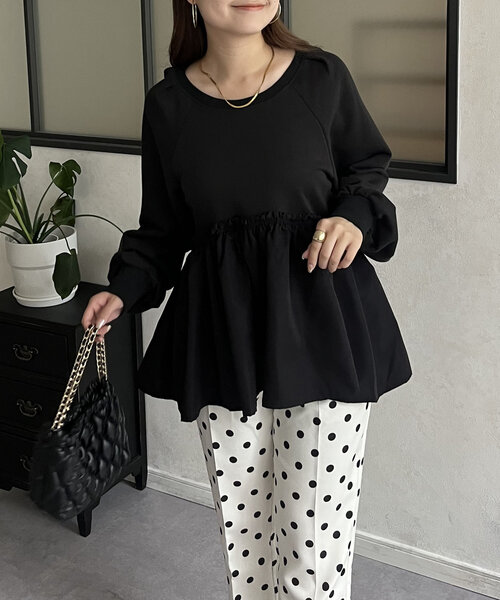 prose verse（プロズヴェール）の「フリルギャザー切替ペプラムスウェット（Tシャツ/カットソー・レディース・ブラック/オフホワイト/チャコールグレー・MEDIUM）」の15枚目の写真