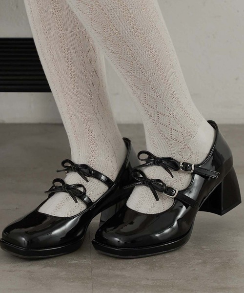 Ambre Neige(アンブルネージュ)の「リボン厚底パンプス/WEB/EC限定商品(パンプス・レディース・シルバー/ブラック・MEDIUM/LARGE)」の1枚目の写真