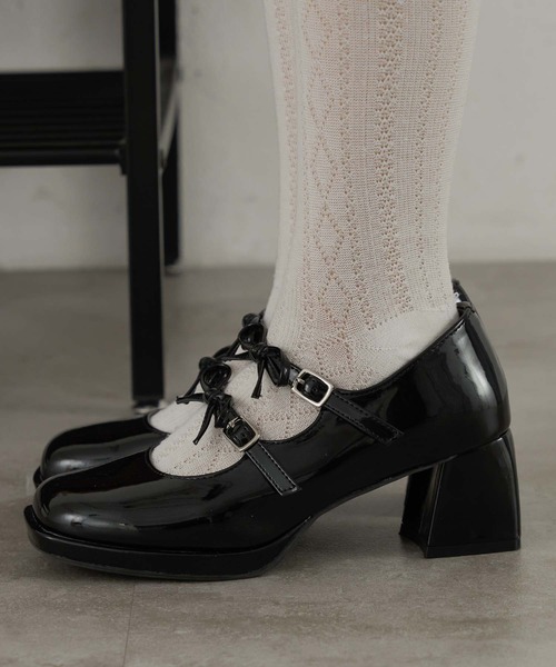 Ambre Neige(アンブルネージュ)の「リボン厚底パンプス/WEB/EC限定商品(パンプス・レディース・シルバー/ブラック・MEDIUM/LARGE)」の6枚目の写真