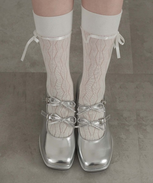 Ambre Neige(アンブルネージュ)の「リボン厚底パンプス/WEB/EC限定商品(パンプス・レディース・シルバー/ブラック・MEDIUM/LARGE)」の12枚目の写真