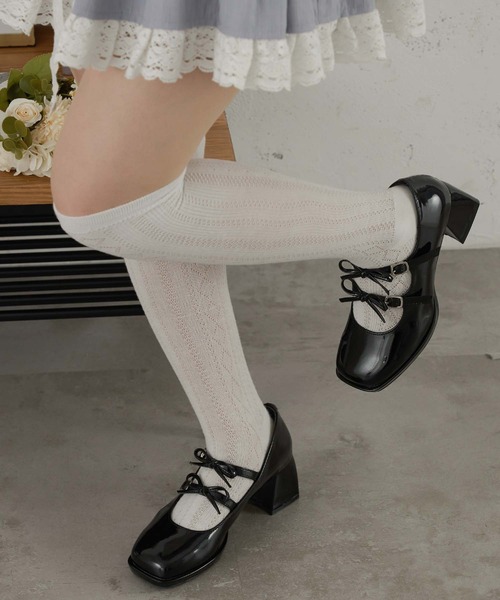 Ambre Neige(アンブルネージュ)の「リボン厚底パンプス/WEB/EC限定商品(パンプス・レディース・シルバー/ブラック・MEDIUM/LARGE)」の19枚目の写真