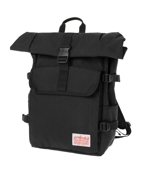Manhattan Portage(マンハッタンポーテージ)の「Silvercup Backpack Vinyl Lining Lauren Martin(バックパック/リュック・メンズ・ブラック・MEDIUM)」の10枚目の写真