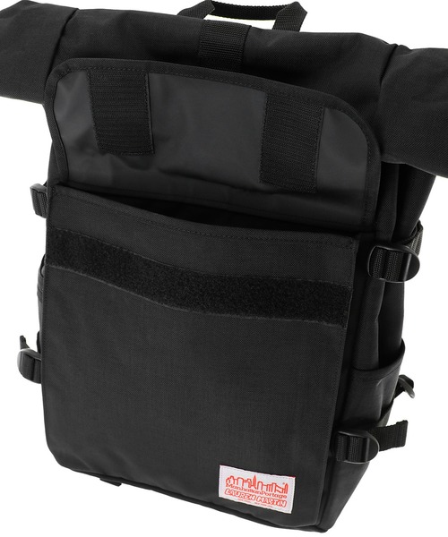 Manhattan Portage(マンハッタンポーテージ)の「Silvercup Backpack Vinyl Lining Lauren Martin(バックパック/リュック・メンズ・ブラック・MEDIUM)」の19枚目の写真