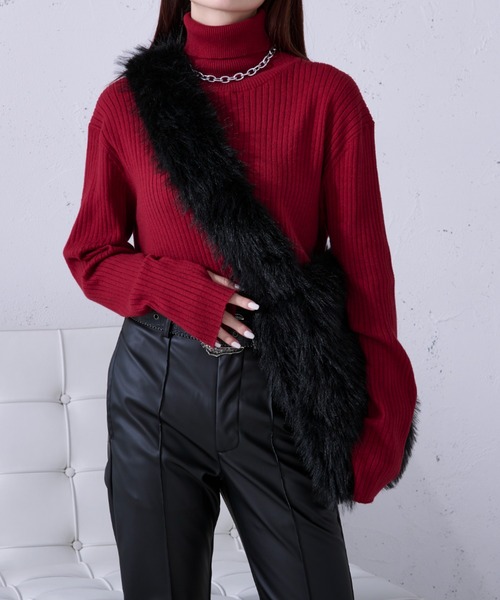 Ellno Loset（エルノロゼット）の「シャギーショルダーBAG（ショルダーバッグ・メンズ・グレー/ブラック・FREE）」の3枚目の写真