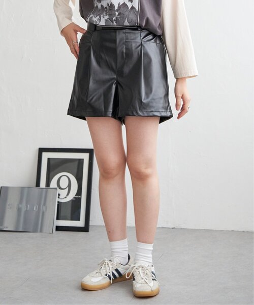 VENCEEXCHANGE（ヴァンスエクスチェンジ）の「合皮ショートパンツ（その他パンツ・レディース・ブラック/アイボリー・M/L）」の19枚目の写真