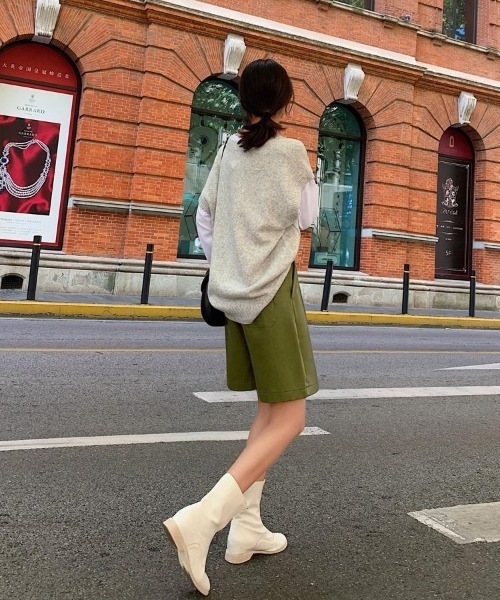 H.TOKYO(エイチトウキョウ)の「レザーライクハーフパンツ(その他パンツ・レディース・カーキ/ブラック/グリーン・LARGE/MEDIUM/XX-LARGE/X-LARGE)」の5枚目の写真