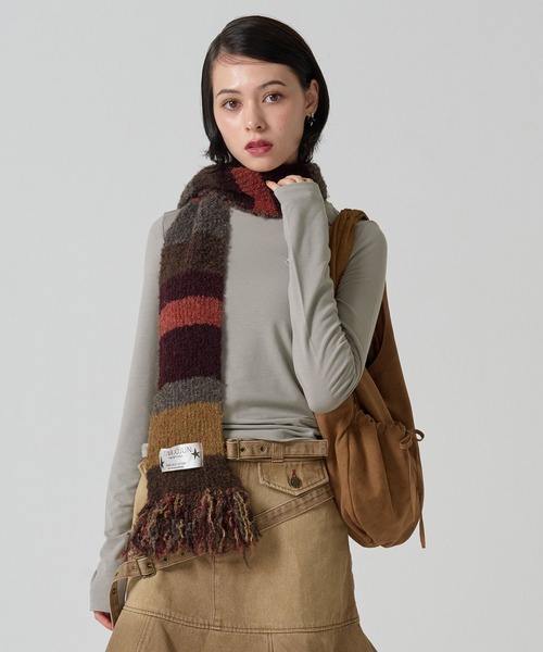 TINA:JOJUN(ティーナジョジュン)の「エンブレム入り ロングスリーブカットソー TINA:JOJUN(Tシャツ/カットソー・レディース・ホワイト/グレー/クリーム/ネイビー・M)」の3枚目の写真