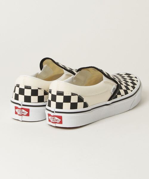 VANS（バンズ）の「VANS UA Classic Slip-On VN000EYEBWW（スリッポン・メンズ・ホワイト・27cm/28cm/27.5cm/26.5cm/26cm）」の6枚目の写真