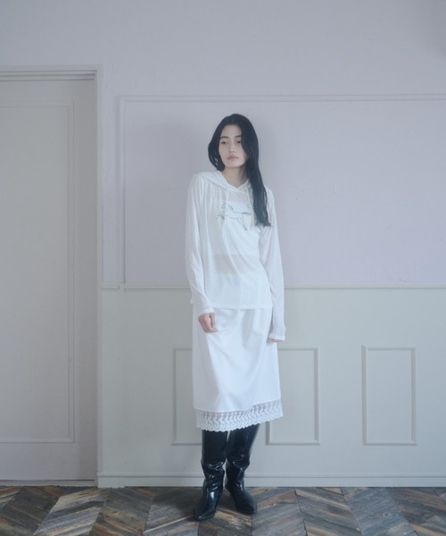 Smyeon（スミョン）の「Graphic sheer hoodie/グラフィックシアーパーカー（パーカー・レディース・ホワイト/ブラック・FREE）」の21枚目の写真