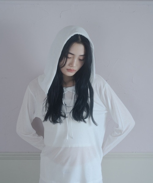 Smyeon（スミョン）の「Graphic sheer hoodie/グラフィックシアーパーカー（パーカー・レディース・ホワイト/ブラック・FREE）」の4枚目の写真