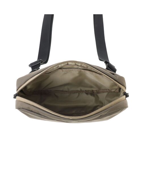 PORTER（ポーター）の「ムース ショルダーバッグ(L)（ショルダーバッグ・メンズ・ブラック/ネイビー/ダークベージュ・FREE）」の5枚目の写真