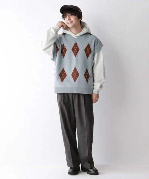 RAGEBLUE（レイジブルー）の「アーガイル柄/Vネックニットベスト（ベスト・メンズ・ブルー系その他/ホワイト系その他・MEDIUM/LARGE）」の3枚目の写真