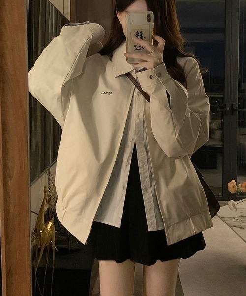 LAC-VERT(ラック・ヴェール)の「【2WAY】リバーシブル 無地/チェック柄ブルゾン(ブルゾン・レディース・オフホワイト/ネイビー・FREE)」の5枚目の写真