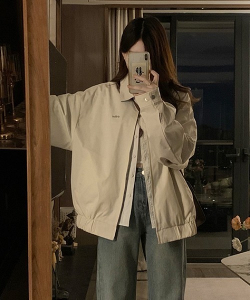 LAC-VERT(ラック・ヴェール)の「【2WAY】リバーシブル 無地/チェック柄ブルゾン(ブルゾン・レディース・オフホワイト/ネイビー・FREE)」の7枚目の写真