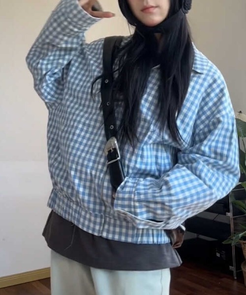 LAC-VERT(ラック・ヴェール)の「【2WAY】リバーシブル 無地/チェック柄ブルゾン(ブルゾン・レディース・オフホワイト/ネイビー・FREE)」の21枚目の写真