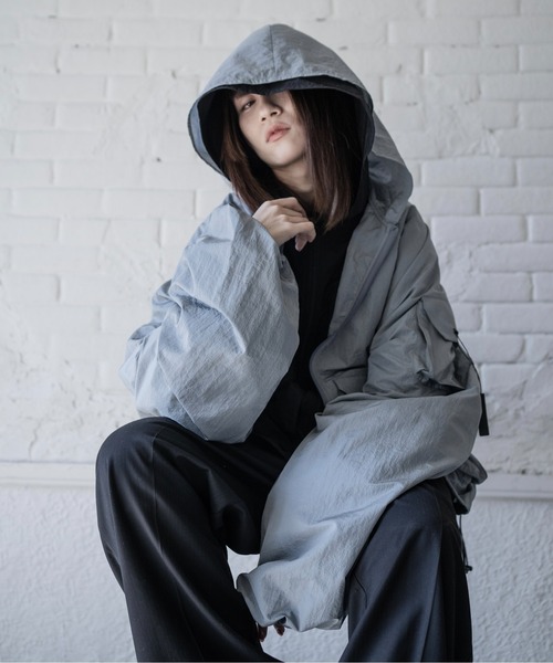 Utusiyo（ウツシヨ）の「nylon jacket 夜縹（ナイロンジャケット・メンズ・ブラック/グレイッシュブルー・FREE）」の3枚目の写真