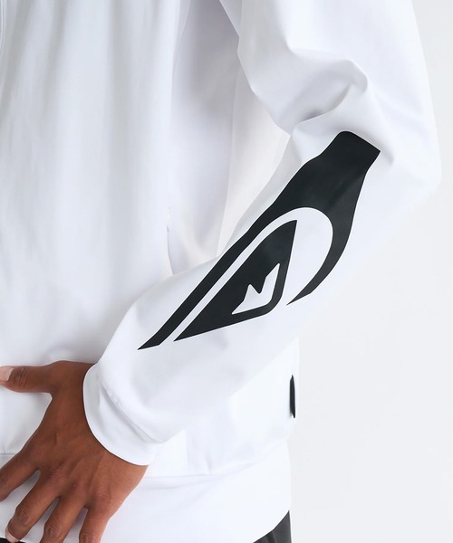 Quiksilver(クイックシルバー)の「QUIKSILVER/クイックシルバー 水着 ラッシュガード ジップフーディ パーカー BIG CLICKER ZIP HOODIE QLY251032(ラッシュガード・メンズ・ホワイト/ブラック・M/L/XL)」の13枚目の写真