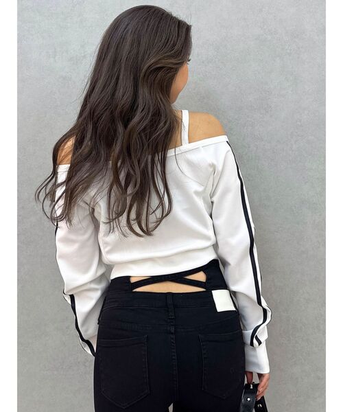 GYDA（ジェイダ）の「GD track 2ラインオフショルトップス（Tシャツ/カットソー・レディース・ブラック/ベージュ/オフホワイト・FREE）」の15枚目の写真