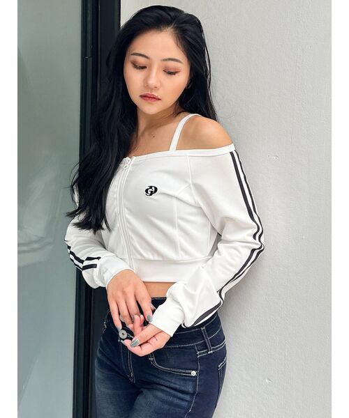 GYDA（ジェイダ）の「GD track 2ラインオフショルトップス（Tシャツ/カットソー・レディース・ブラック/ベージュ/オフホワイト・FREE）」の21枚目の写真