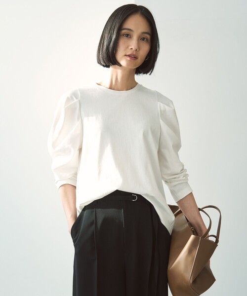 UNFILO(アンフィーロ)の「タックスリーブT(Tシャツ/カットソー・レディース・ブラック系/ホワイト系/ライトオレンジ系/ブラック系1・X-LARGE)」の5枚目の写真