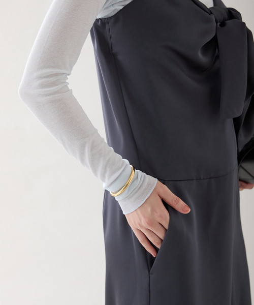 VERMEIL par iena（ヴェルメイユパーイエナ）の「ダブルサテンリボンオールインワン（サロペット/オーバーオール・レディース・ネイビー/チャコールグレー・36/38）」の10枚目の写真