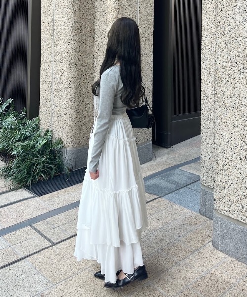 mellowneon(メロウネオン)の「ランダムティアードスカート(スカート・レディース・アイボリー/ブラック・MEDIUM/SMALL)」の8枚目の写真