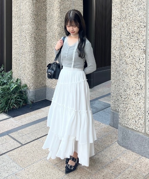 mellowneon(メロウネオン)の「ランダムティアードスカート(スカート・レディース・アイボリー/ブラック・MEDIUM/SMALL)」の11枚目の写真