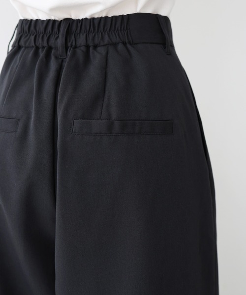 FRKM SCD センタータックワイドパンツ ブラック FRKM SCD 24SS タックワイドパンツ | テックウェア専門店 AHAMKARA
