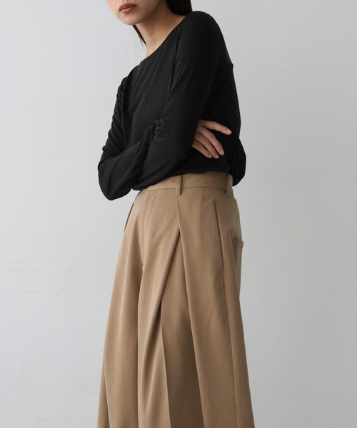 hellam（へラム）の「センタータックワイドパンツ（スラックス・レディース・ブラック/ライトグレー/キャメル/チャコール・FREE）」の13枚目の写真