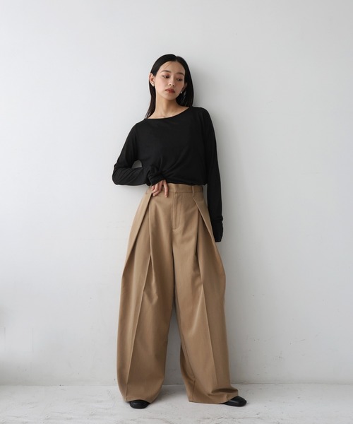 hellam（へラム）の「センタータックワイドパンツ（スラックス・レディース・ブラック/ライトグレー/キャメル/チャコール・FREE）」の14枚目の写真