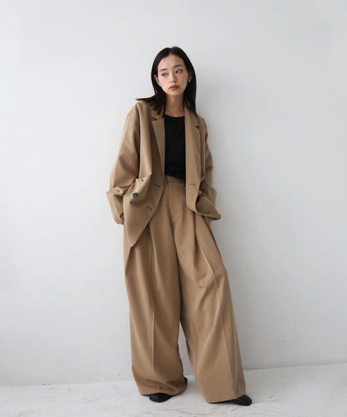 hellam（へラム）の「センタータックワイドパンツ（スラックス・レディース・ブラック/ライトグレー/キャメル/チャコール・FREE）」の17枚目の写真