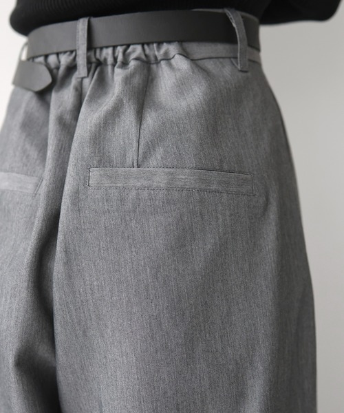 hellam（へラム）の「センタータックワイドパンツ（スラックス・レディース・ブラック/ライトグレー/キャメル/チャコール・FREE）」の10枚目の写真