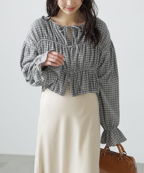 FREE'S MART（フリーズマート）の「◆シアーギャザー前開き短丈ブラウス（シャツ/ブラウス・レディース・イエロー/ホワイト/ブラック/ブラック系その他・FREE）」の14枚目の写真