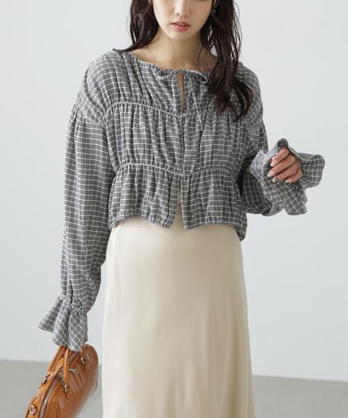 FREE'S MART（フリーズマート）の「◆シアーギャザー前開き短丈ブラウス（シャツ/ブラウス・レディース・イエロー/ホワイト/ブラック/ブラック系その他・FREE）」の15枚目の写真