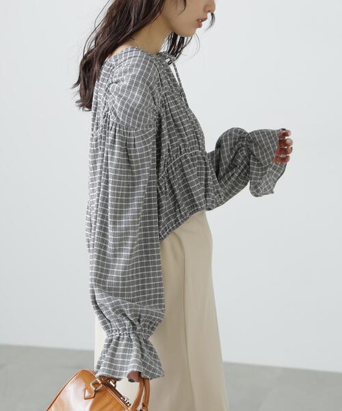 FREE'S MART（フリーズマート）の「◆シアーギャザー前開き短丈ブラウス（シャツ/ブラウス・レディース・イエロー/ホワイト/ブラック/ブラック系その他・FREE）」の17枚目の写真