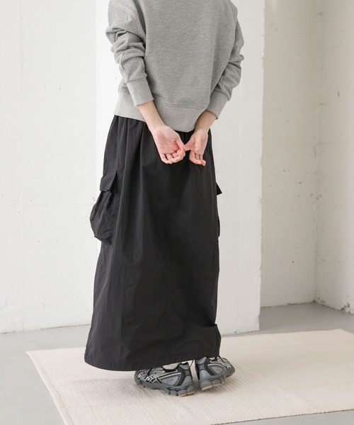 Snow Peak（スノーピーク）の「『別注』Snow Peak Apparel×DOORS　Nylon Tussah Skirt（スカート・レディース・オリーブ/ブラック/グレー・ONE）」の6枚目の写真