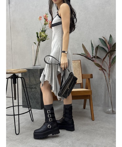 EVRIS（エヴリス）の「レースドッキングアシンメトリーミニワンピース（ワンピース・レディース・グレー/カーキ/ブラック・FREE）」の22枚目の写真