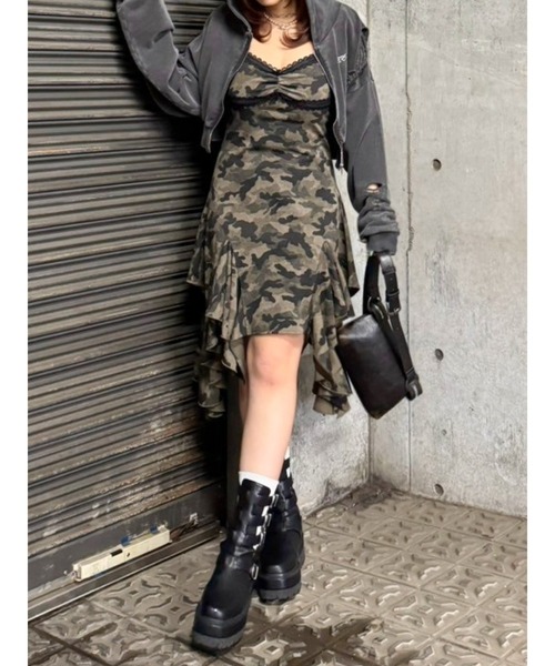 EVRIS（エヴリス）の「レースドッキングアシンメトリーミニワンピース（ワンピース・レディース・グレー/カーキ/ブラック・FREE）」の8枚目の写真