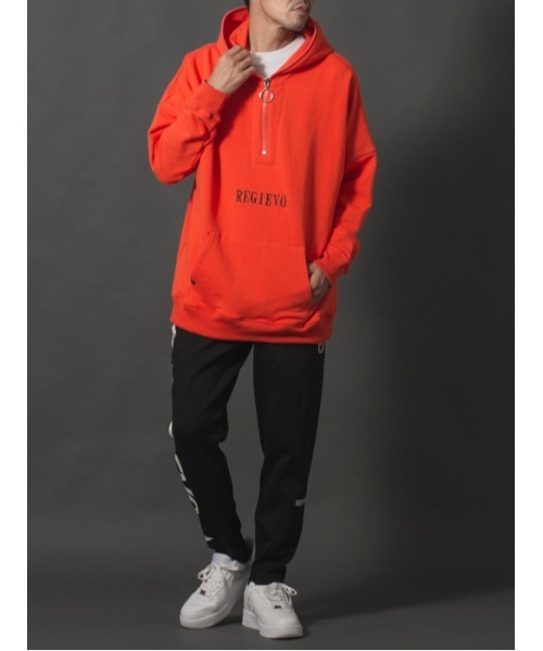 REGIEVO（レジエボ）の「【REGIEVO】ネオンカラー / ハーフジップ プルパーカー（パーカー・メンズ・ピンク/オレンジ/ライム・MEDIUM/LARGE）」の15枚目の写真