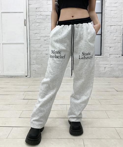 lilful(リルフル)の「配色 フロントロゴスウェットイージーパンツ(スウェットパンツ・レディース・グレー/ブラック/ホワイト・M/L)」の18枚目の写真