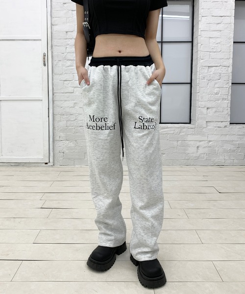 lilful(リルフル)の「配色 フロントロゴスウェットイージーパンツ(スウェットパンツ・レディース・グレー/ブラック/ホワイト・M/L)」の8枚目の写真