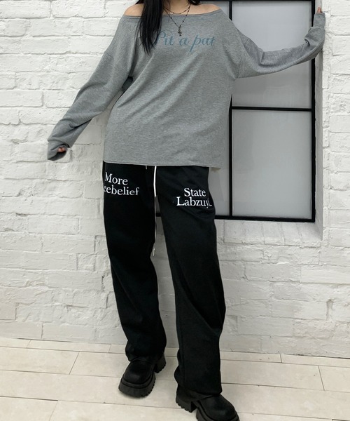 lilful(リルフル)の「配色 フロントロゴスウェットイージーパンツ(スウェットパンツ・レディース・グレー/ブラック/ホワイト・M/L)」の4枚目の写真