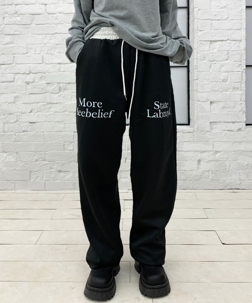 lilful(リルフル)の「配色 フロントロゴスウェットイージーパンツ(スウェットパンツ・レディース・グレー/ブラック/ホワイト・M/L)」の6枚目の写真
